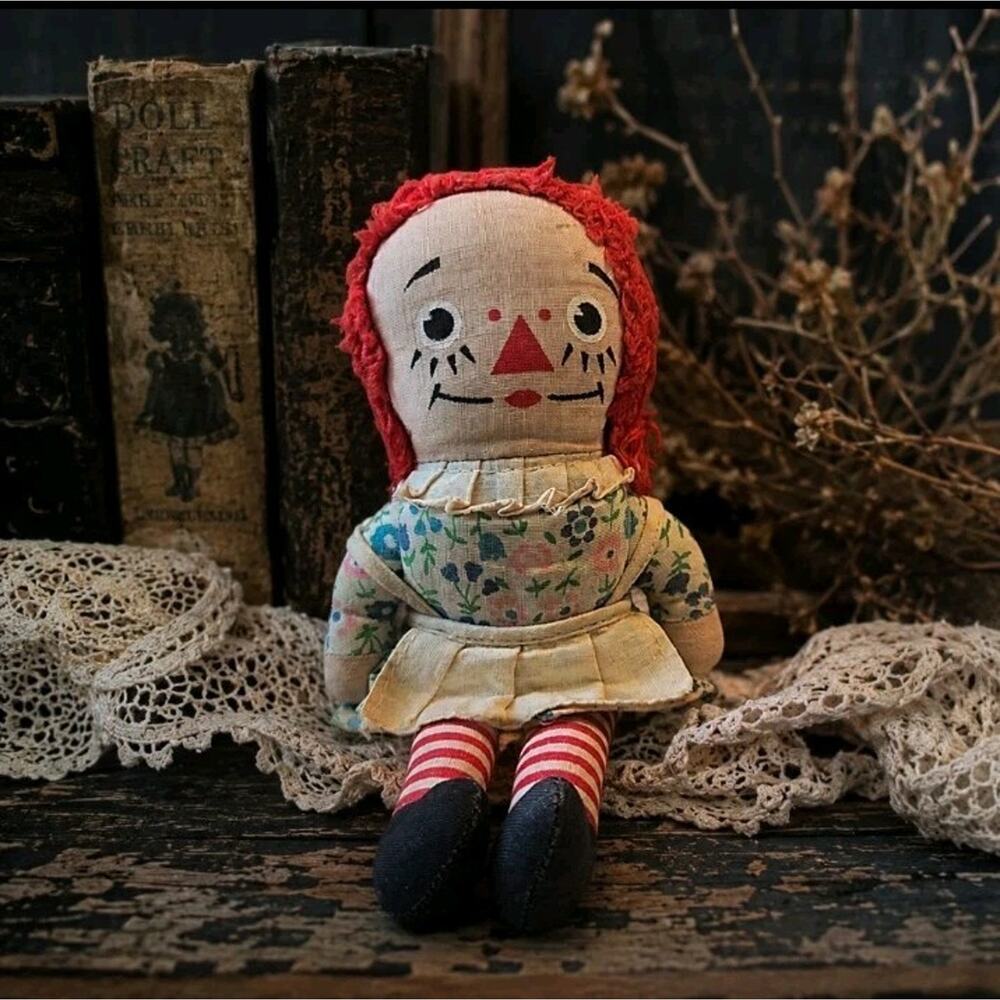 Vintage 1970s Raggedy Ann Mini Doll Creepy Cloth Doll Primitive Farmhouse